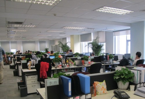 四川東虹綠材取得制樣切割機(jī)裝置專利:切割機(jī)
